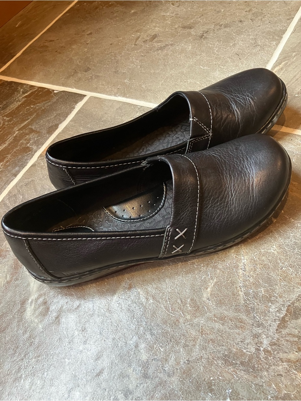 Women’s Black Slip-On Shoes